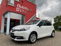Weiß Gebraucht 2015 Renault Scénic III LIMITED Van / Kleinbus | 9.990 € (Etwas zu teuer)