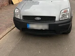 Grau Gebraucht 2004 Ford Fusion Kleinwagen | 3.000 € (Etwas zu teuer)