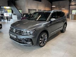 Grau Gebraucht 2020 VW Tiguan Allspace R-line SUV | 35.980 € (Fairer Preis)