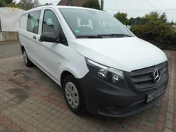 Weiß Gebraucht 2020 Mercedes Vito Van / Kleinbus | 15.351 €