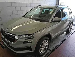 Grau Gebraucht 2023 Skoda Karoq Style SUV | 28.930 € (Fairer Preis)