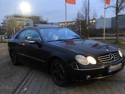 Schwarz Gebraucht 2003 Mercedes CLK320 Avantgarde Coupé | 1.900 € (Superpreis)