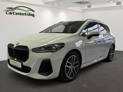 Weiß Gebraucht 2022 BMW 220 Active Tourer M Sport Van / Kleinbus | 27.990 € (Guter Preis)