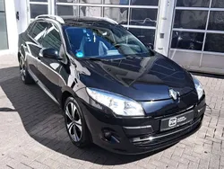Schwarz Gebraucht 2012 Renault Mégane GrandTour Bose Edition Kombi | 5.400 € (Fairer Preis)