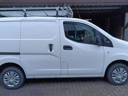 Weiß Gebraucht 2018 Nissan NV200 Van / Kleinbus | 9.800 € (Fairer Preis)