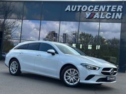 Weiß Gebraucht 2022 Mercedes CLA200 Shooting Brake Kombi | 25.890 € (Fairer Preis)
