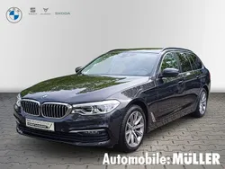 Grau Gebraucht 2019 BMW 520 Performance Kombi | 27.680 € (Fairer Preis)