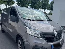 Grau Gebraucht 2019 Renault Trafic Van | 11.500 €