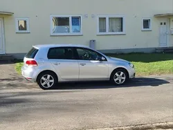 Silber Gebraucht 2010 VW Golf VI Limousine | 5.299 € (Fairer Preis)