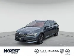 Quarzgrau metallic Gebraucht 2021 Skoda Superb LAURIN & KLEMENT Kombi | 28.680 € (Fairer Preis)