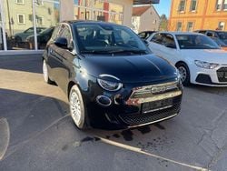 Onyx schwarz Gebraucht 2022 Fiat 500e Action Limousine | 12.800 € (Superpreis)