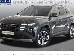 Grau Gebraucht 2024 Hyundai Tucson Trend SUV | 40.340 € (Fairer Preis)
