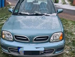 Blau Gebraucht 2001 Nissan Micra Kombi | 1.400 €