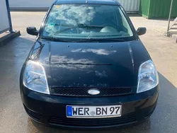 Blau Gebraucht 2002 Ford Fiesta Kleinwagen | 1.400 € (Fairer Preis)