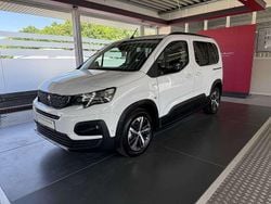 Weiß Gebraucht 2023 Peugeot Rifter Allure GT-Line Van / Kleinbus | 25.390 € (Fairer Preis)
