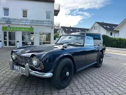 Blau Gebraucht 1962 Triumph TR4 Cabrio | 27.000 €