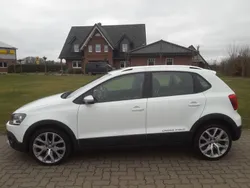 Weiß Gebraucht 2014 VW Polo Cross Kleinwagen | 12.890 € (Teuer)