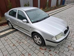 Silber Gebraucht 2000 Skoda Octavia Limousine | 499 € (Superpreis)