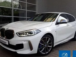 Weiß Gebraucht 2019 BMW M135 Kleinwagen | 27.490 € (Guter Preis)