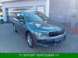 Graphitgrau metallic Neu 2025 Skoda Kamiq Selection SUV | 26.550 € (Fairer Preis)