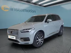 Grau Gebraucht 2023 Volvo XC90 Plus SUV | 56.149 € (Guter Preis)