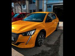 Gelb Gebraucht 2023 Peugeot 208 GT Kleinwagen | 17.400 € (Guter Preis)