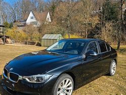 Schwarz Gebraucht 2018 BMW 330 Advantage Limousine | 24.000 € (Fairer Preis)
