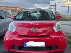 Rot Gebraucht 2009 Toyota iQ Kleinwagen | 3.300 € (Guter Preis)