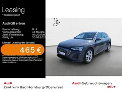 Grau Gebraucht 2024 Audi Q8 e-tron S-Line SUV | 50.980 € (Guter Preis)
