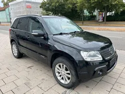 Schwarz Gebraucht 2011 Suzuki Grand Vitara SUV | 4.650 € (Fairer Preis)