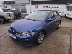 Blau Gebraucht 2023 VW Polo Life Limousine | 16.990 € (Guter Preis)