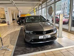 Platinium grau Gebraucht 2023 Opel Astra Elegance Kombi | 21.590 € (Fairer Preis)