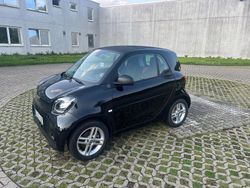 Schwarz Gebraucht 2021 Smart ForTwo Electric Drive Coupé | 8.500 € (Guter Preis)
