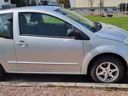 Silber Gebraucht 2008 Citroën C2 Comfort Kleinwagen | 1.750 € (Etwas zu teuer)