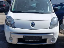 Weiss Gebraucht 2013 Renault Kangoo Luxe Van / Kleinbus | 4.250 € (Superpreis)