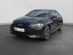 Mythosschwarz metallic Gebraucht 2025 Audi S3 Ambiente Limousine | 49.740 € (Guter Preis)
