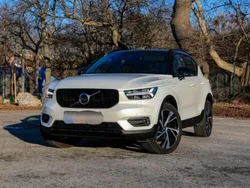 Weiß Gebraucht 2020 Volvo XC40 R-Design SUV | 29.800 € (Guter Preis)