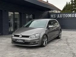Grau Gebraucht 2014 VW Golf VII Trendline Limousine | 7.950 € (Fairer Preis)