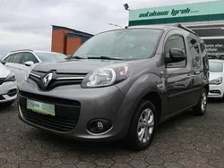 Grau Gebraucht 2016 Renault Kangoo LIMITED Van / Kleinbus | 7.990 € (Fairer Preis)