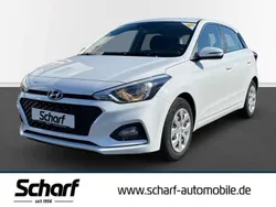Weiss Gebraucht 2020 Hyundai i20 Select Kleinwagen | 9.890 € (Guter Preis)