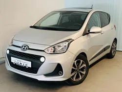 Silber Gebraucht 2017 Hyundai i10 Style Kleinwagen | 10.900 € (Fairer Preis)
