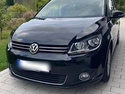 Schwarz Gebraucht 2012 VW Touran Highline Van / Kleinbus | 8.490 € (Fairer Preis)