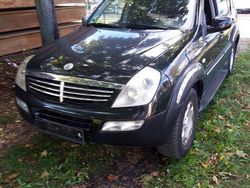 Schwarz Gebraucht 2006 Ssangyong (KGM) Rexton SUV | 1.700 €
