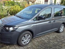 Grau Gebraucht 2024 VW Caddy Edition Van / Kleinbus | 28.700 € (Guter Preis)