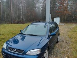Blau Gebraucht 2004 Opel Astra Elegance Kombi | 2.000 € (Fairer Preis)