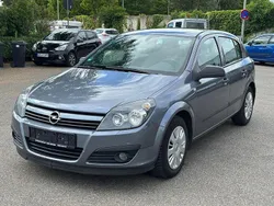 Moonland Gebraucht 2004 Opel Astra Basis Limousine | 2.290 € (Fairer Preis)