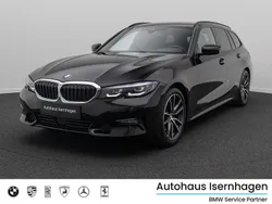Schwarz ii668schwarz Gebraucht 2022 BMW 320 Sport Line Limousine | 23.499 € (Guter Preis)