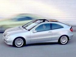Grau Gebraucht 2001 Mercedes C230 Coupé | 1.800 € (Guter Preis)