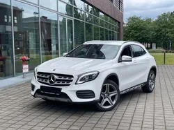 Weiß Gebraucht 2019 Mercedes GLA200 AMG line SUV | 22.890 € (Guter Preis)