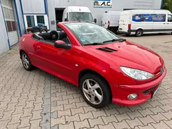 Rot Gebraucht 2005 Peugeot 206 CC Cabrio | 1.499 € (Guter Preis)
